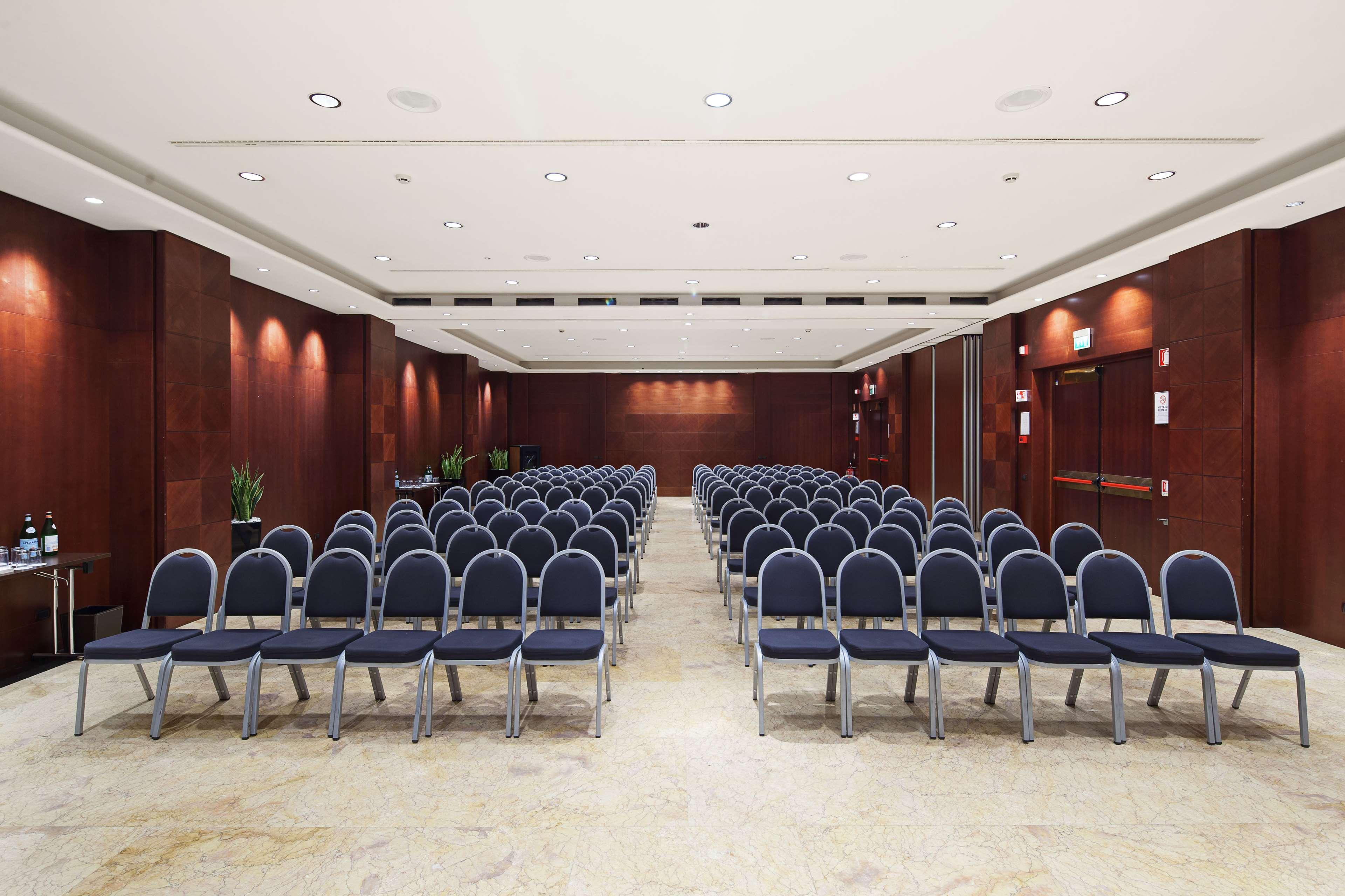 Nh Collection Centro 4*
