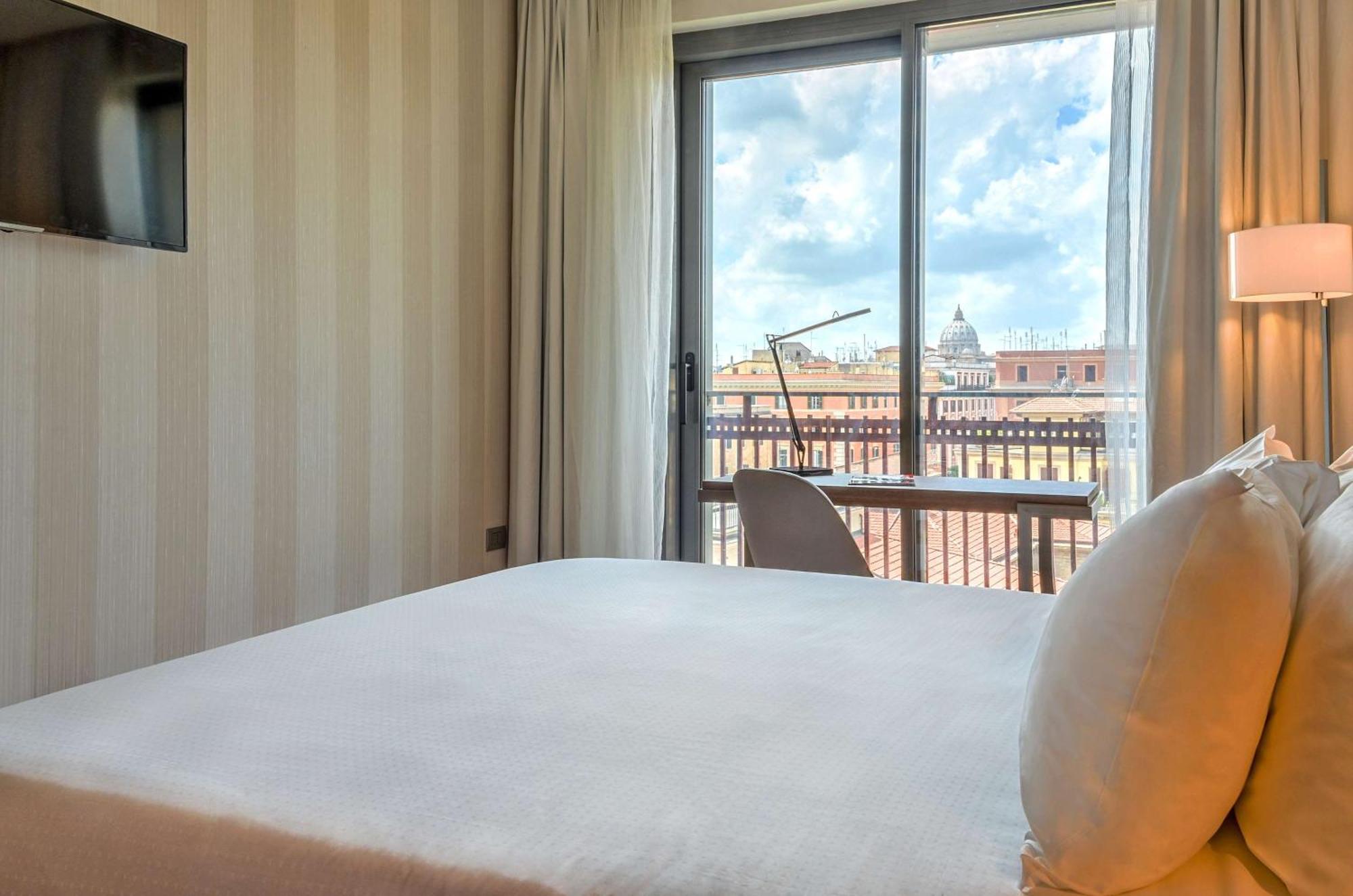 Nh Collection Centro Hotel 4*