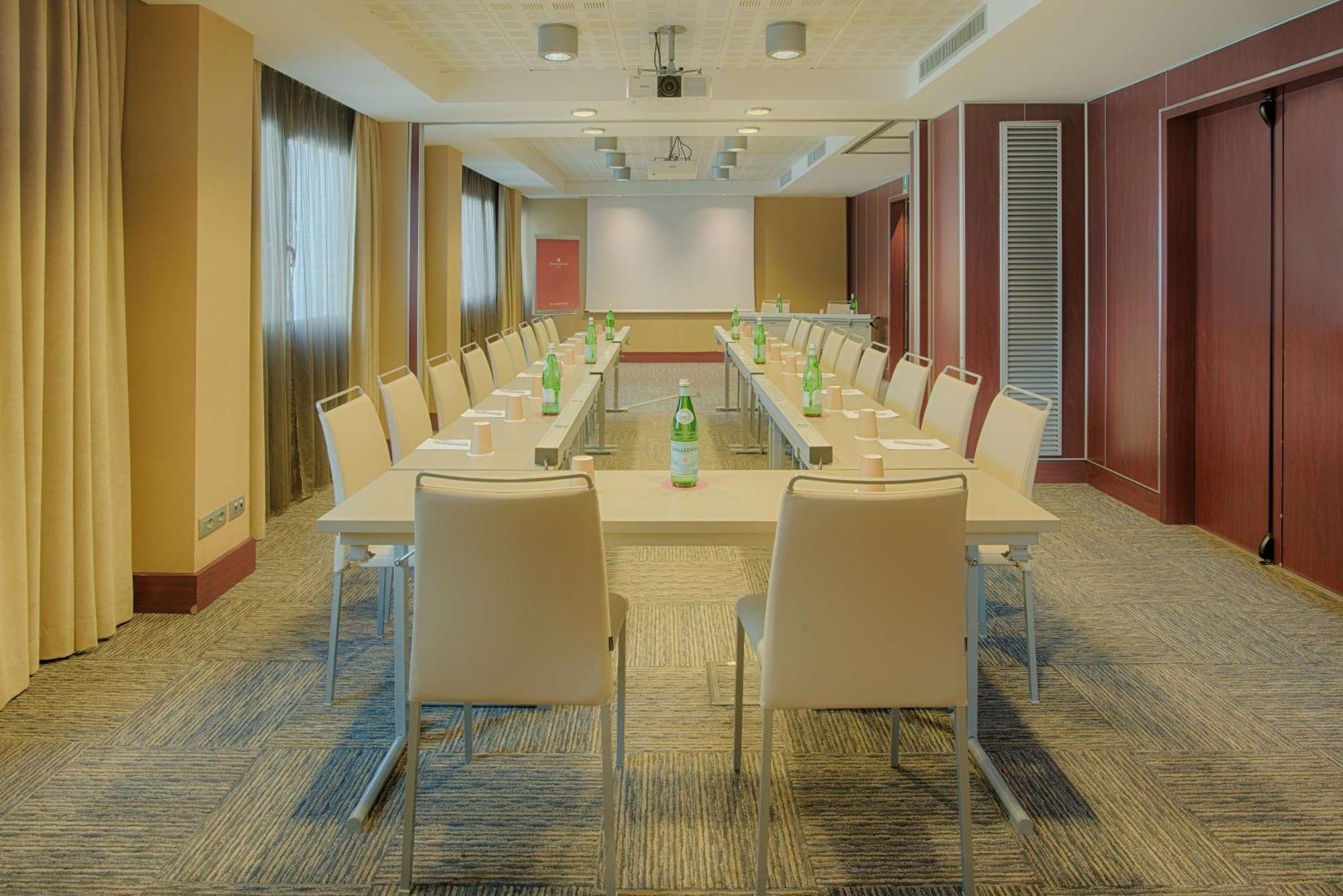 Nh Collection Centro Hotel