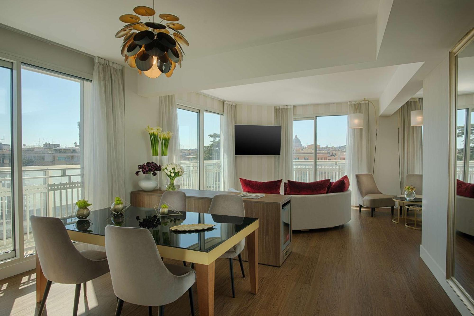 Nh Collection Centro Hotel
